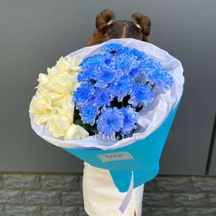 Дуо букет розы и хризантема в Саратове