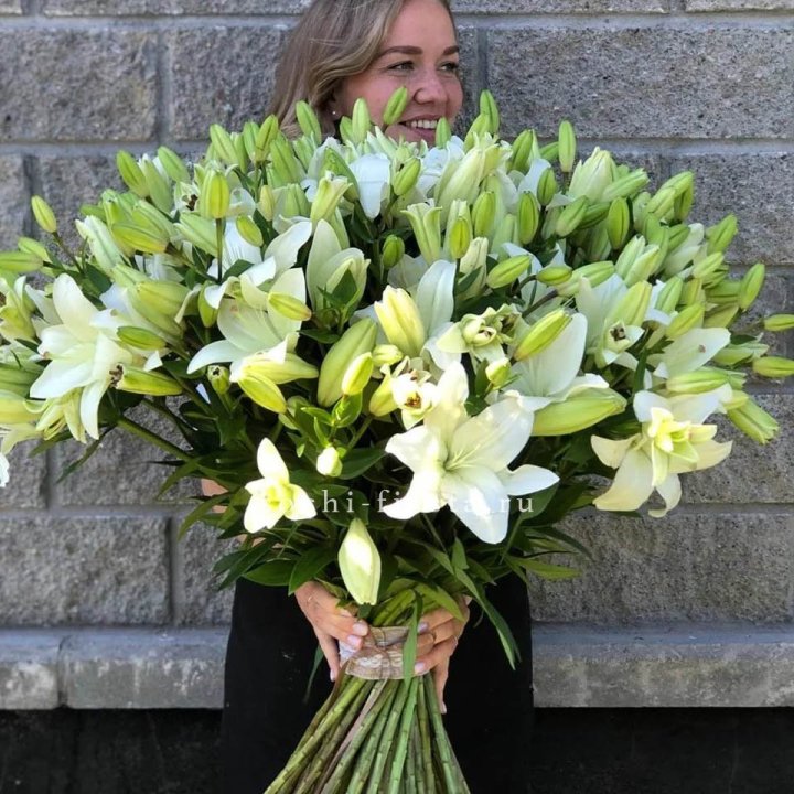 51 лилия в Саратове