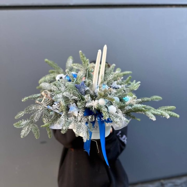 Новогодняя композиция в коробке  в Саратове