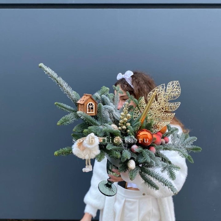 Композиция в бокале огненная  в Саратове