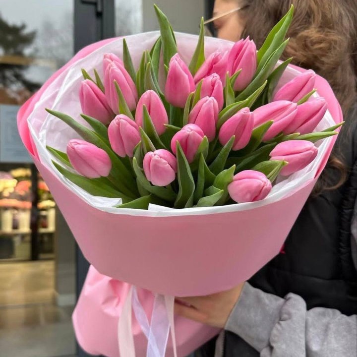  19 розовых тюльпанов в Саратове