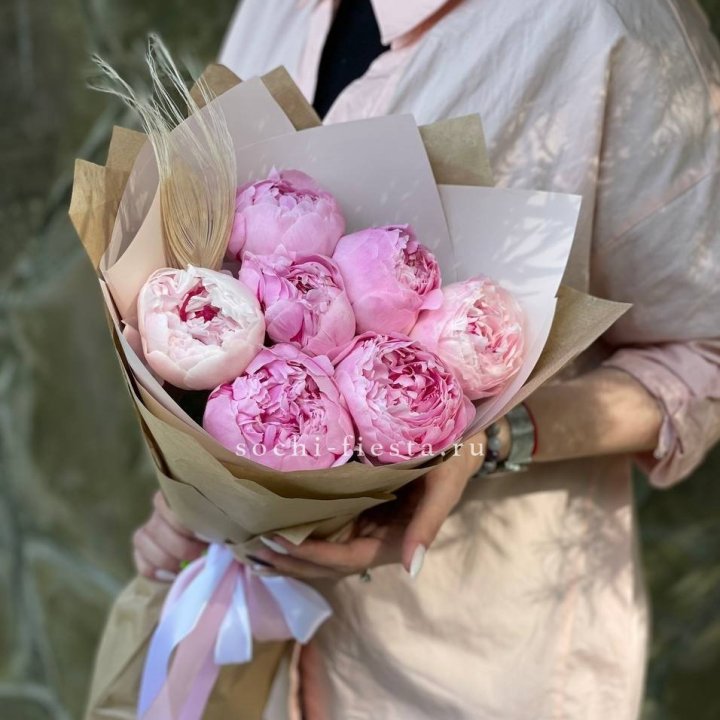 Букет пионов "Венди" в Саратове