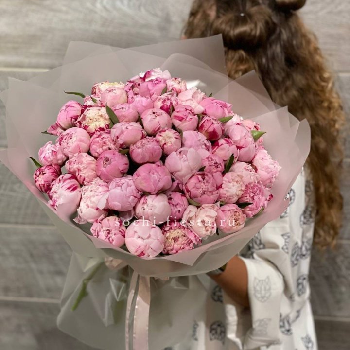 51 розовый пион в Саратове