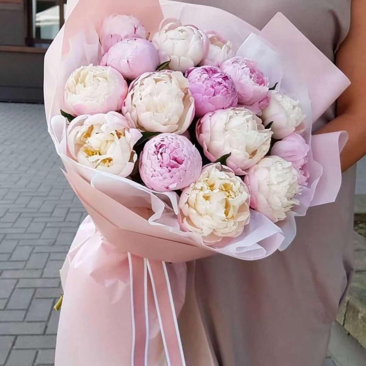 Букет пионов "Маршмелоу" в Саратове