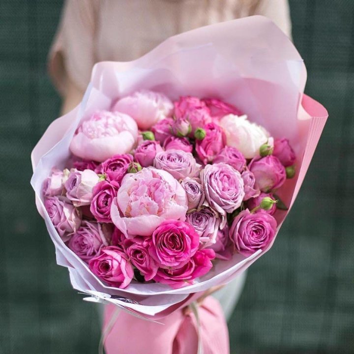 Букет с пионами "Леси" в Саратове