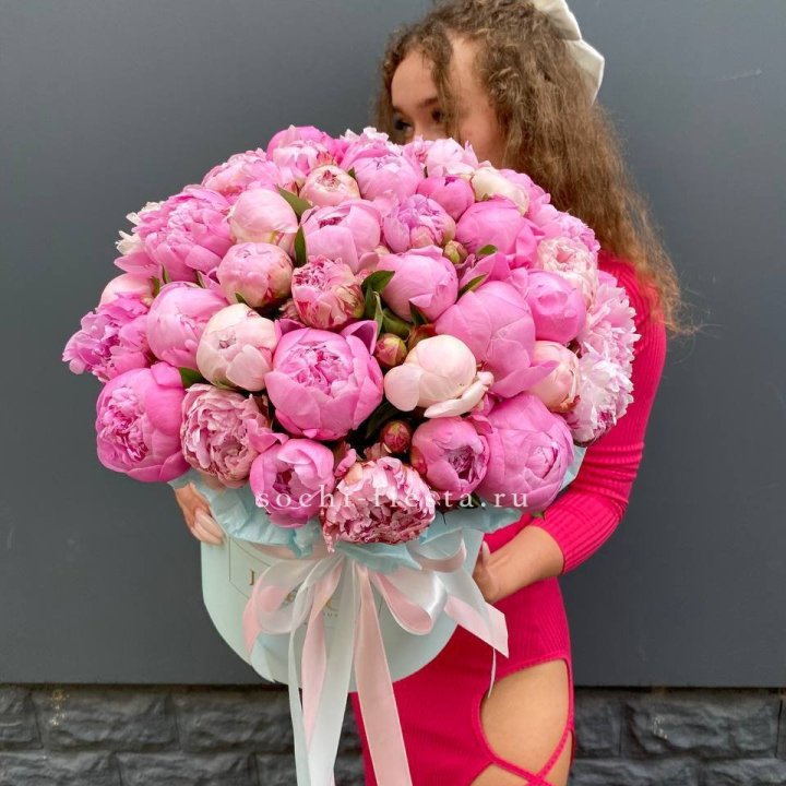 51 пион в цилиндре в Саратове