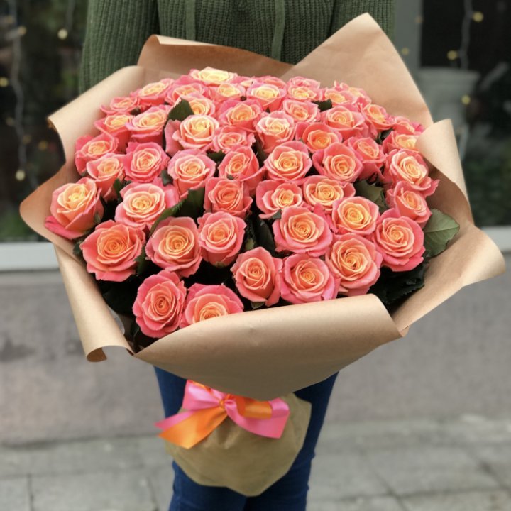 55 роз мисс пигги в Саратове