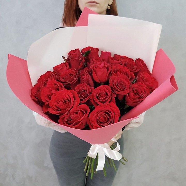 25 Красных роз рози вайт в Саратове