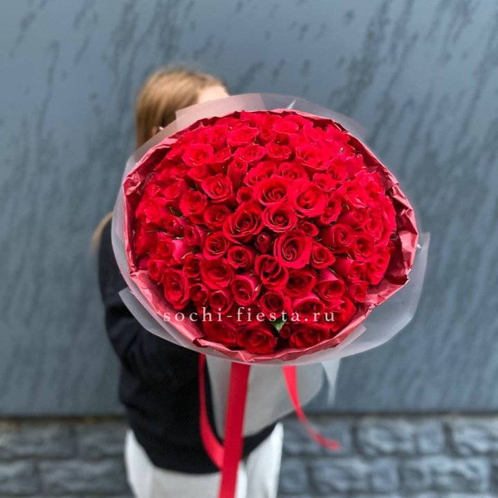 101  красная кенийская роза  в Саратове