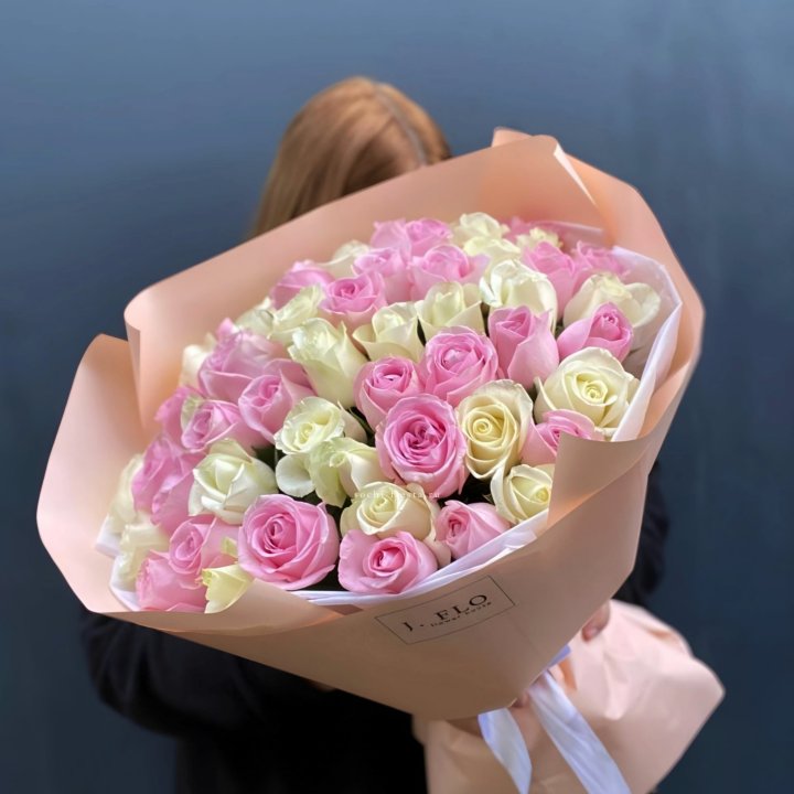 55 роз микс нежности в Саратове