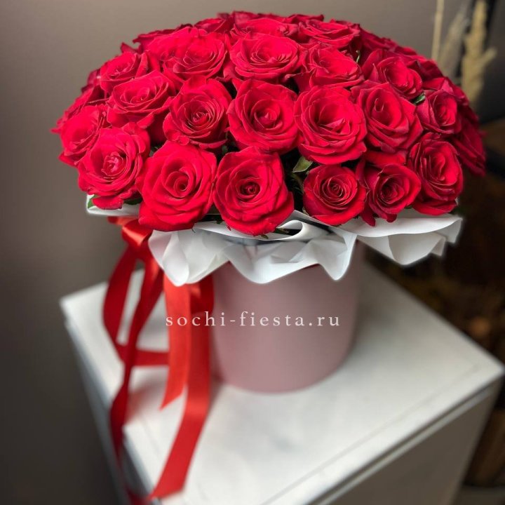 Красные розы 51шт  в коробке в Саратове