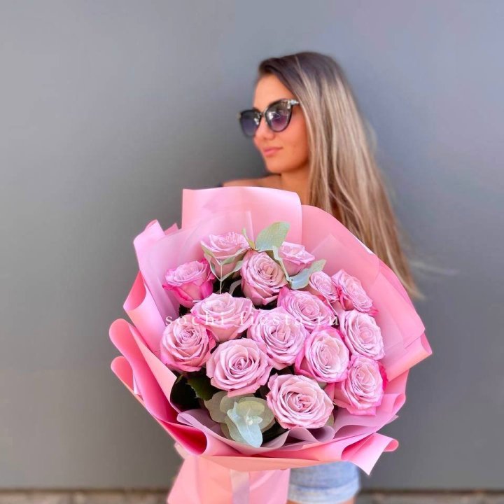 Букет розовых роз 2 в Саратове