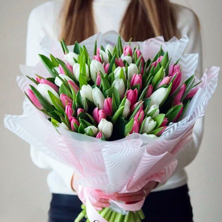 Букет тюльпанов "Лолита" в Саратове