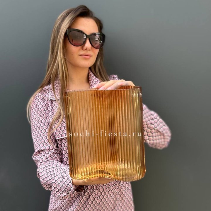 Стеклянная ваза №7 в Саратове