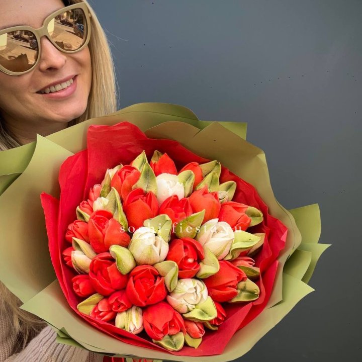 Зефирный букет из тюльпанов в Саратове